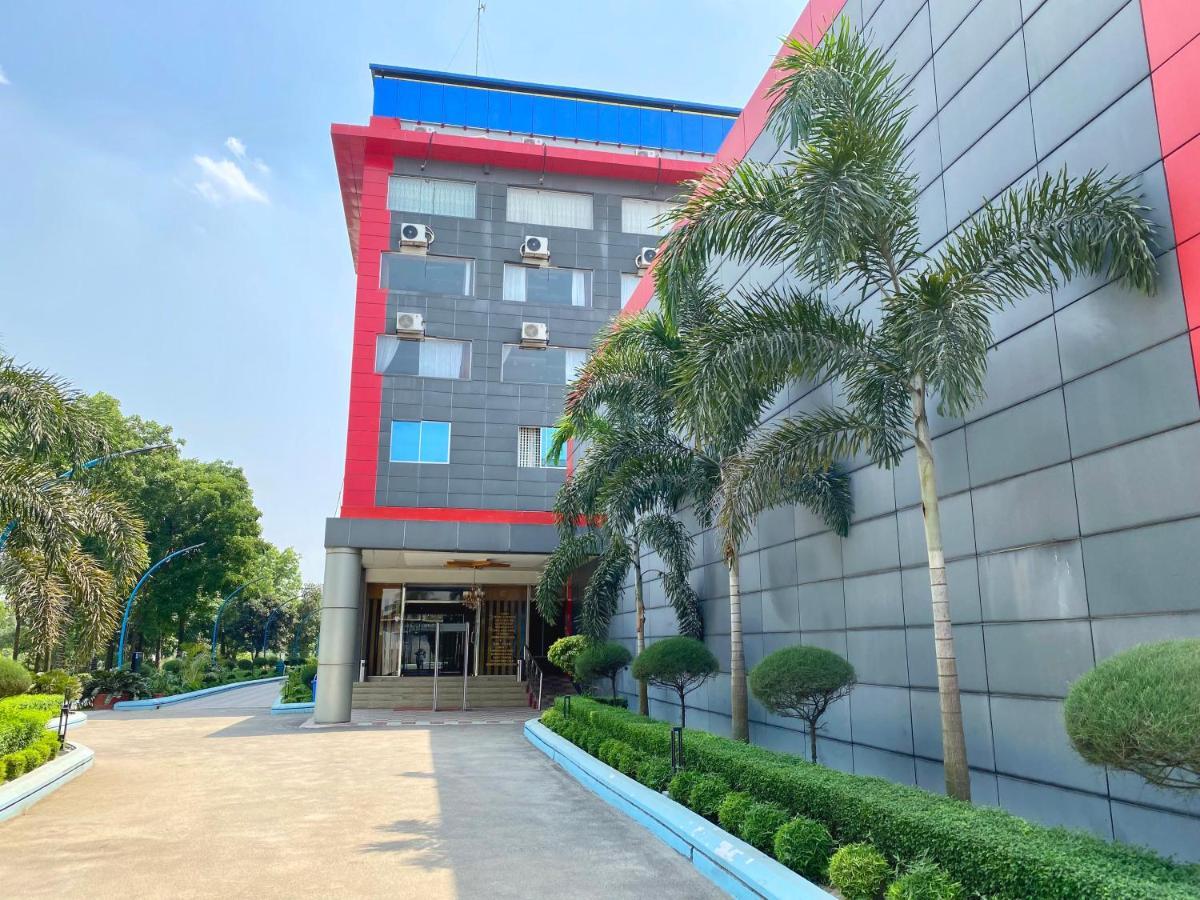 Cculb Resort & Convention Hall Gazipur 외부 사진
